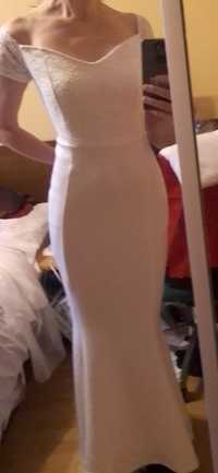 Nowa suknia ślubna z odkrytymi plecami rozmiar L