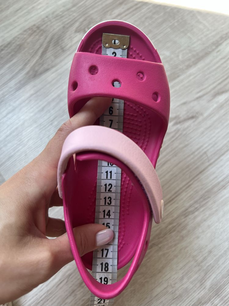 Crocs босоніжки c11