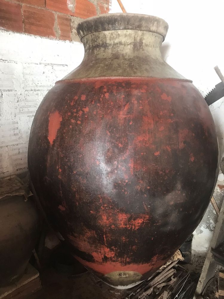Vende-se Talha de Vinho
