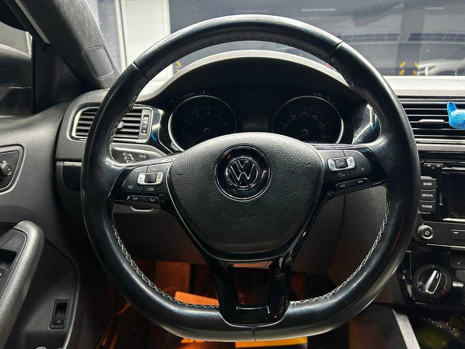 Volkswagen Jetta 2015