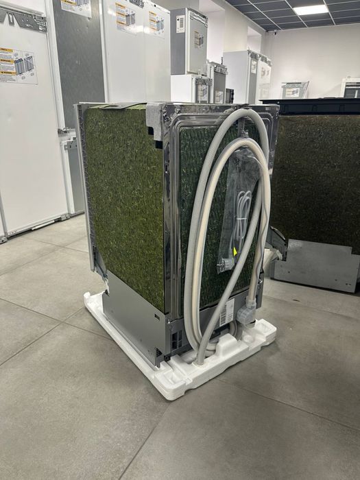 Посудомийна машина 45см Bosch SPV4HKX10E