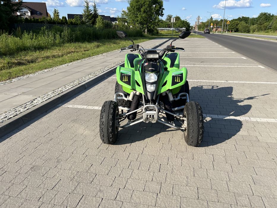 Kawasaki kfx400 zajrestowany