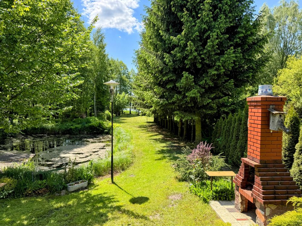 Działka nad jeziorem Sitnica ( Huta k. Rogowa )