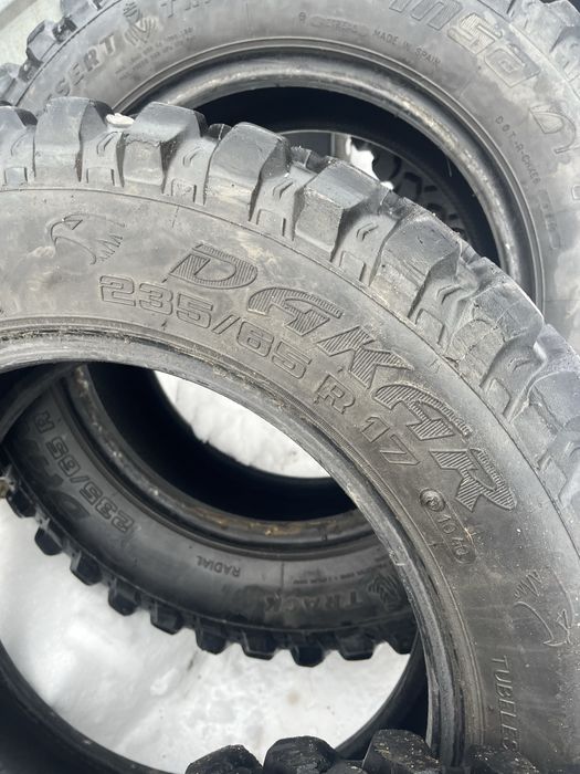 Opony terenowe 235 65 R17