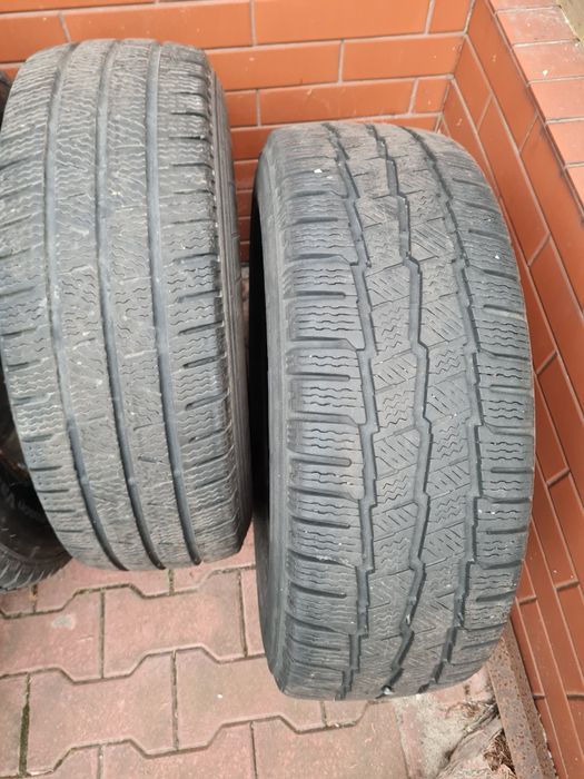 Sprzedam opony michelin 225/70 R15 C