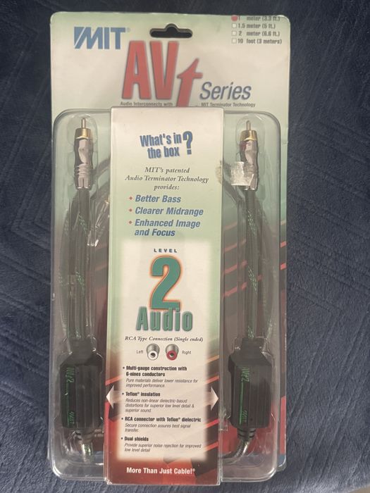 MIT AVt 2 rca 1m USA