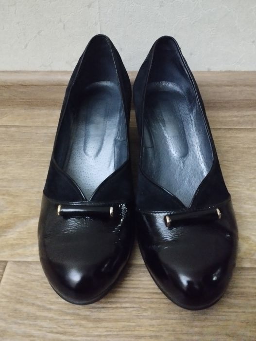 Туфлі шкіряні 39р.