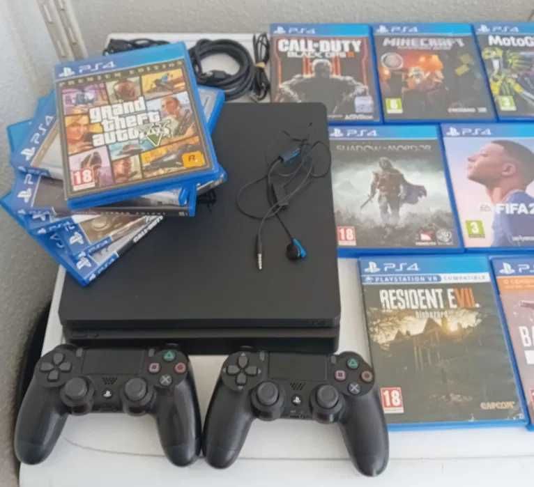 Playstation 4 Consola  1Tb ps4, 2 comandos oficiais + 4  jogos