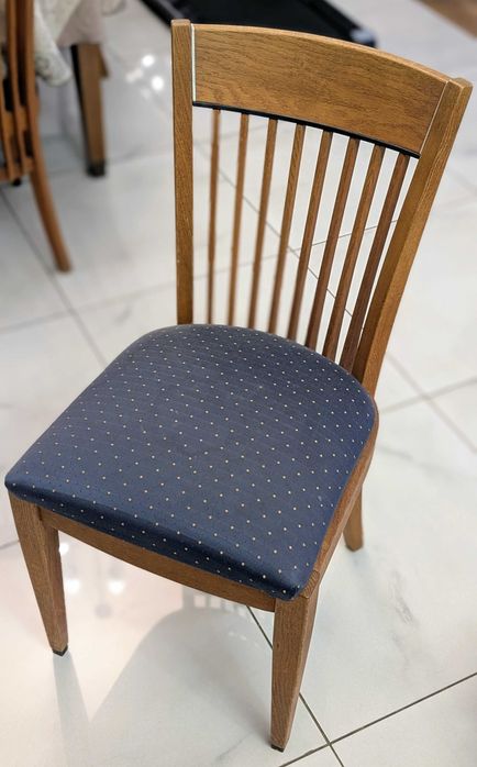 Krzesła drewniane antyczne zabytkowe 6 sztuk