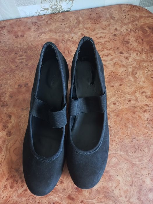Туфлі жіночі великого розміру