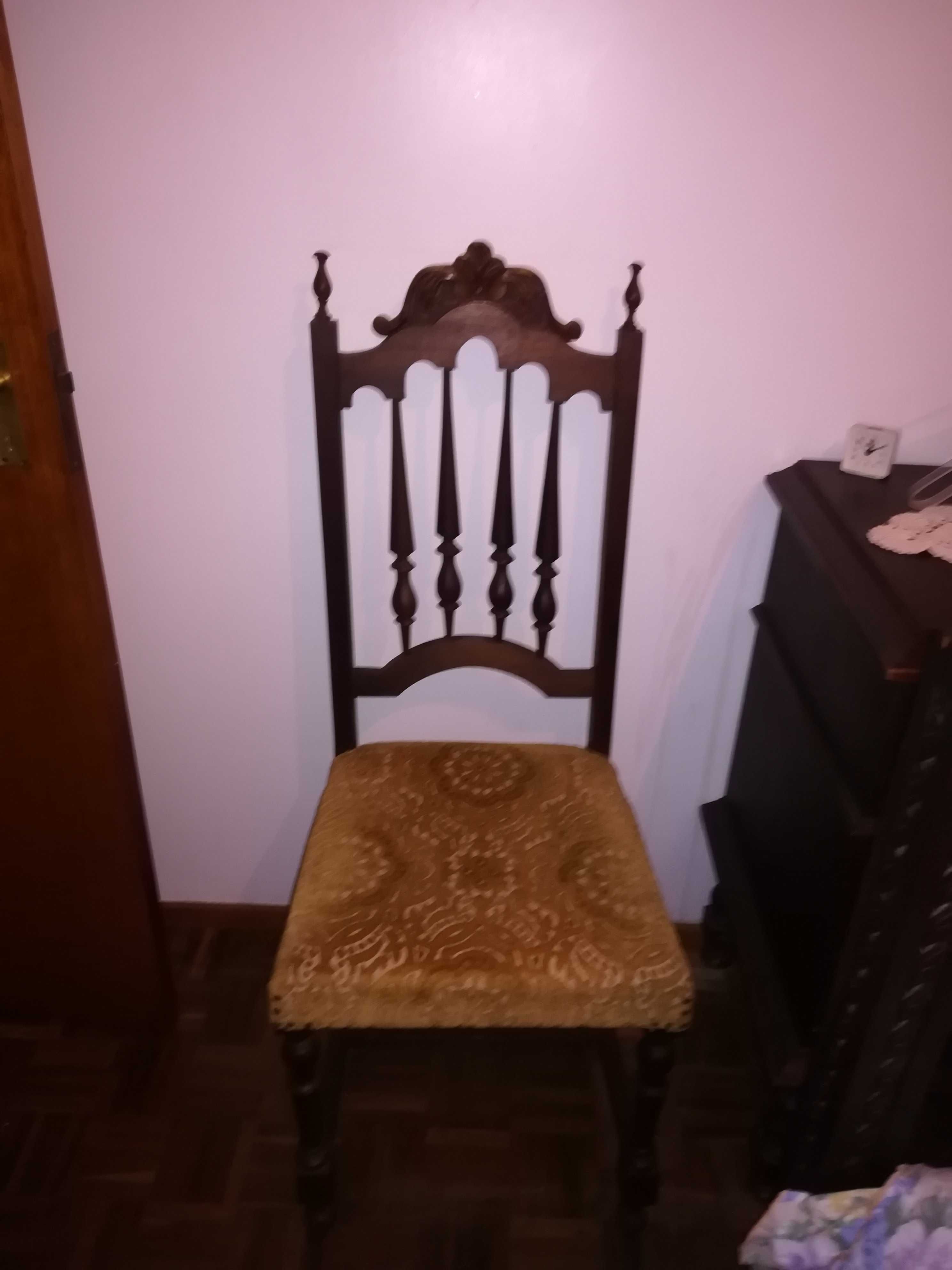 Mobília quarto estilo século XVII