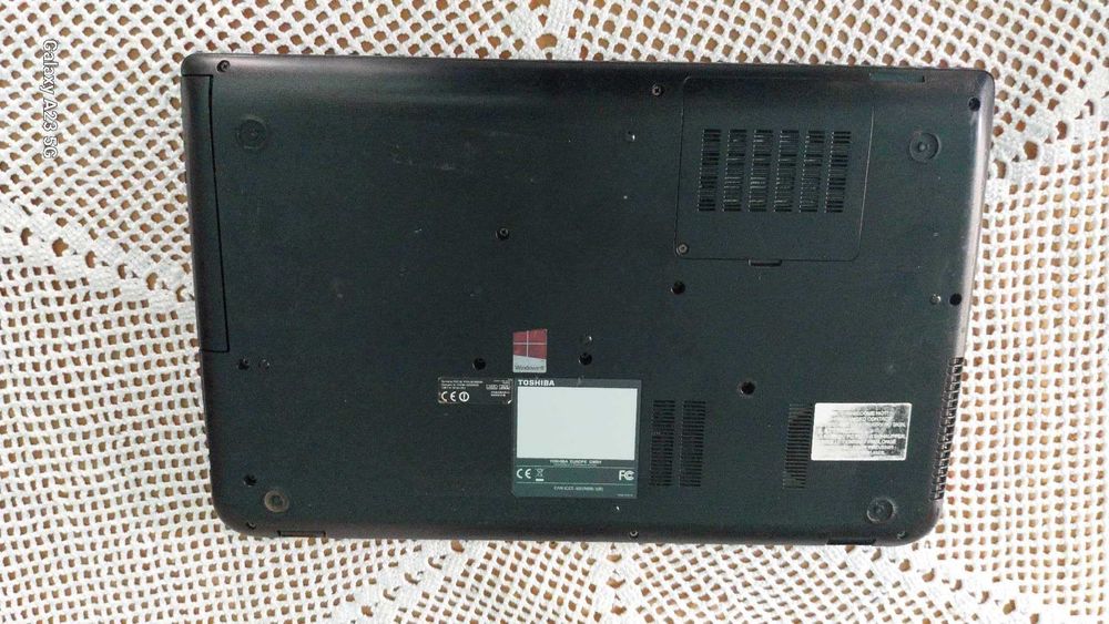 Portátil Toshiba i5