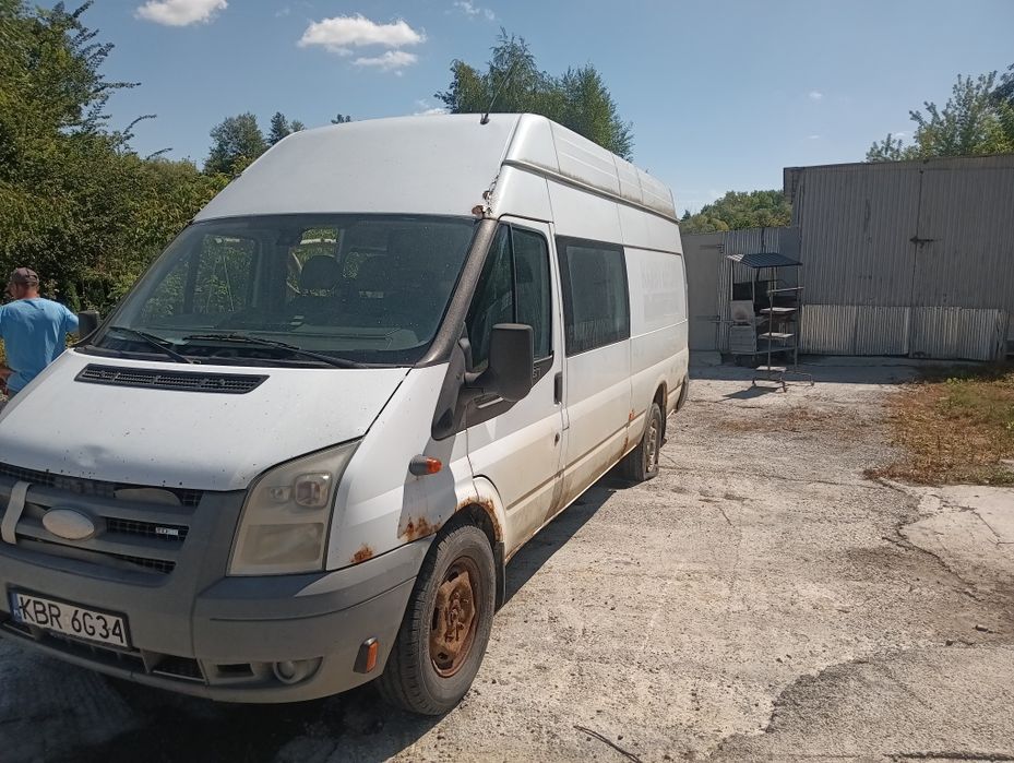 Transit blaszak 2.4 TDCi max doka 2006 hak, uszkodzony brygadowka bus