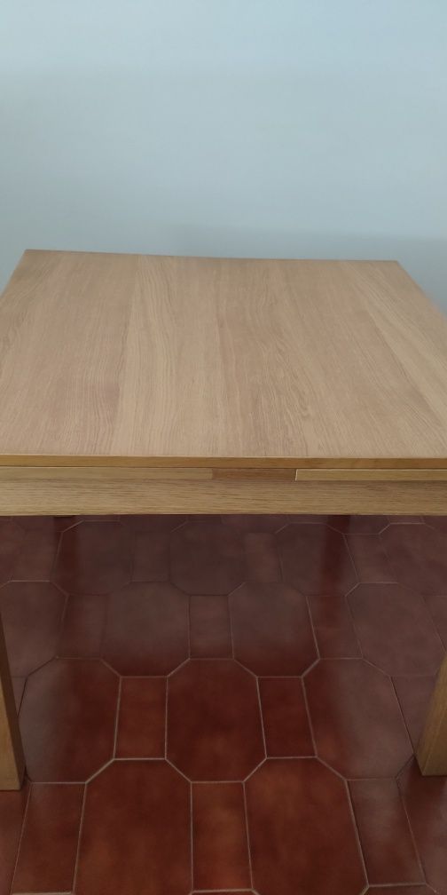Mesa de sala IKEA Bjursta 90x90