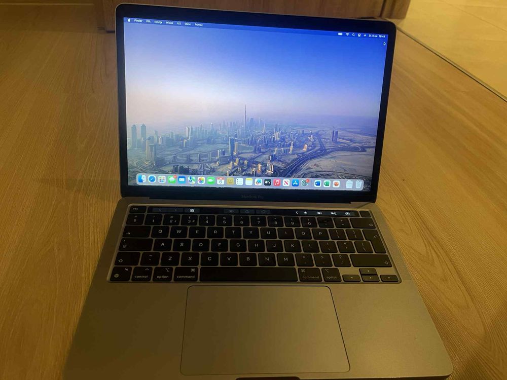 MacBook Pro 13 M1.