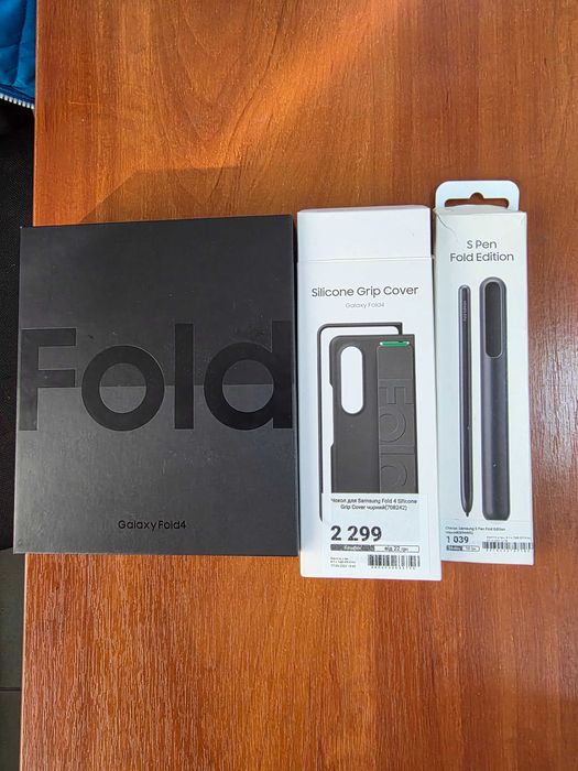 Samsung Galaxy  Fold 4 12/512 гб