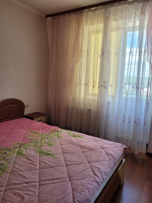 Оренда 2 км.кв.вул.Симоненка(Арсен,Епіцентр),новобудова,82 м.кв.,все є