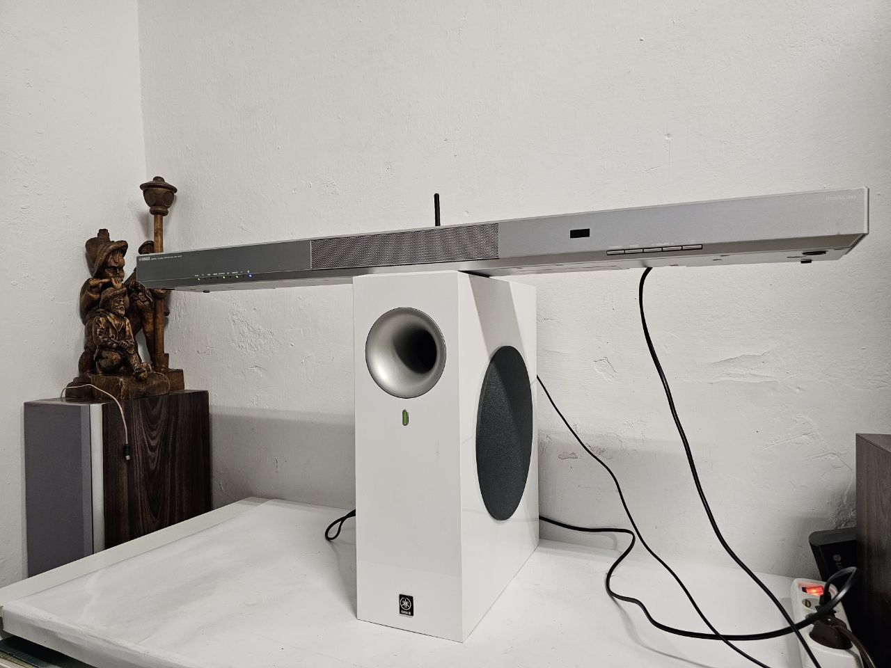 Активний сабвуфер та саундбар YAMAHA NS-SW210/YSP-1600, HDMI, Wi-Fi,
