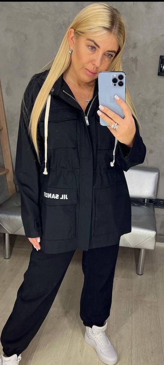 Продам ветровку в Люкс качестве Jil Sander !!!