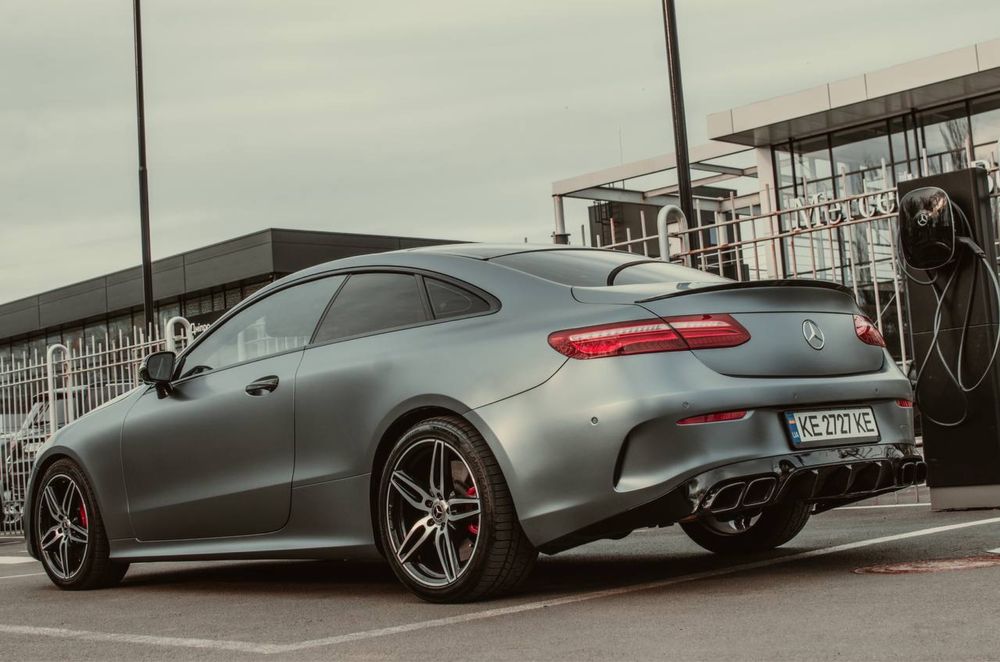 2019 Mercedes-Benc e-coupe 3.0 biturbo