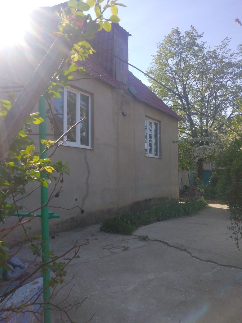 Продам срочно, участок с домом в ПГТ Авангард!!!