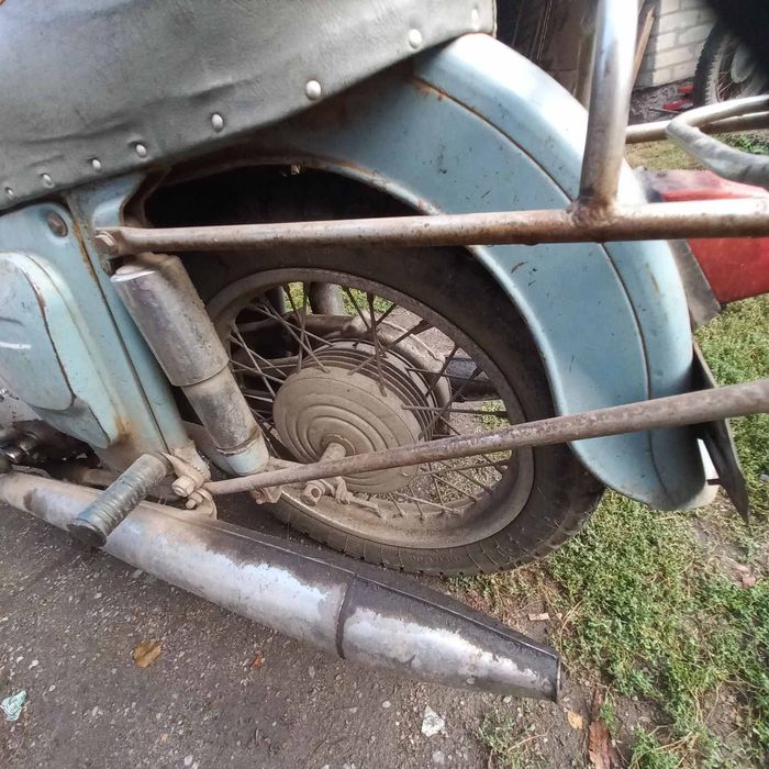 Продам мотоцикл Иж планета 2
