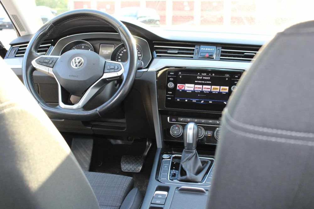 Passat b8 2020r / wypożyczalnia samochodów, aut / samochody do wynajęc