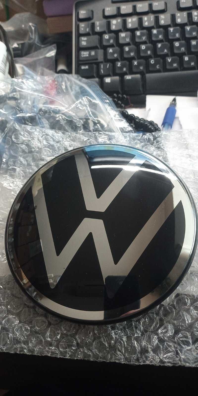 Эмблема знак Vw Arteon 17- Golf 8 20- Passat B8 14- Caddy 21- Polo 20-