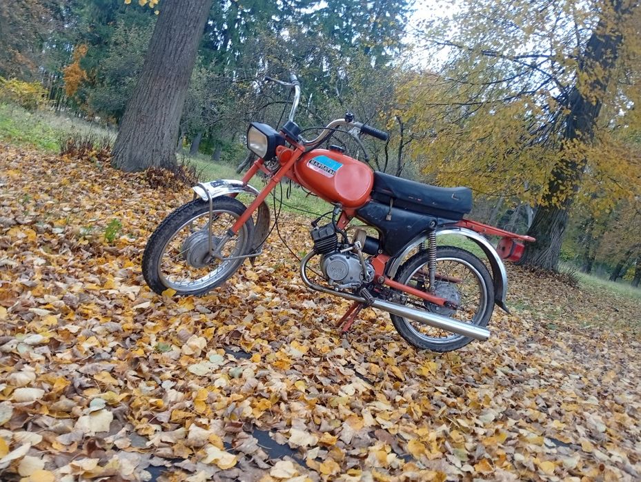 Продам мопед Карпати