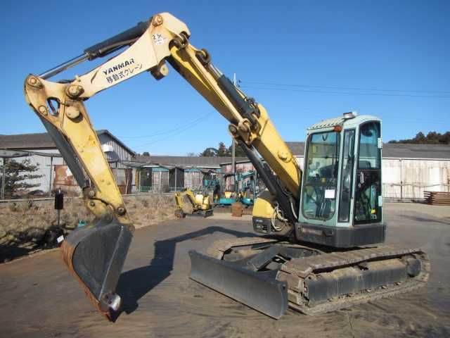 Экскаватор гусеничный Yanmar B7-5B