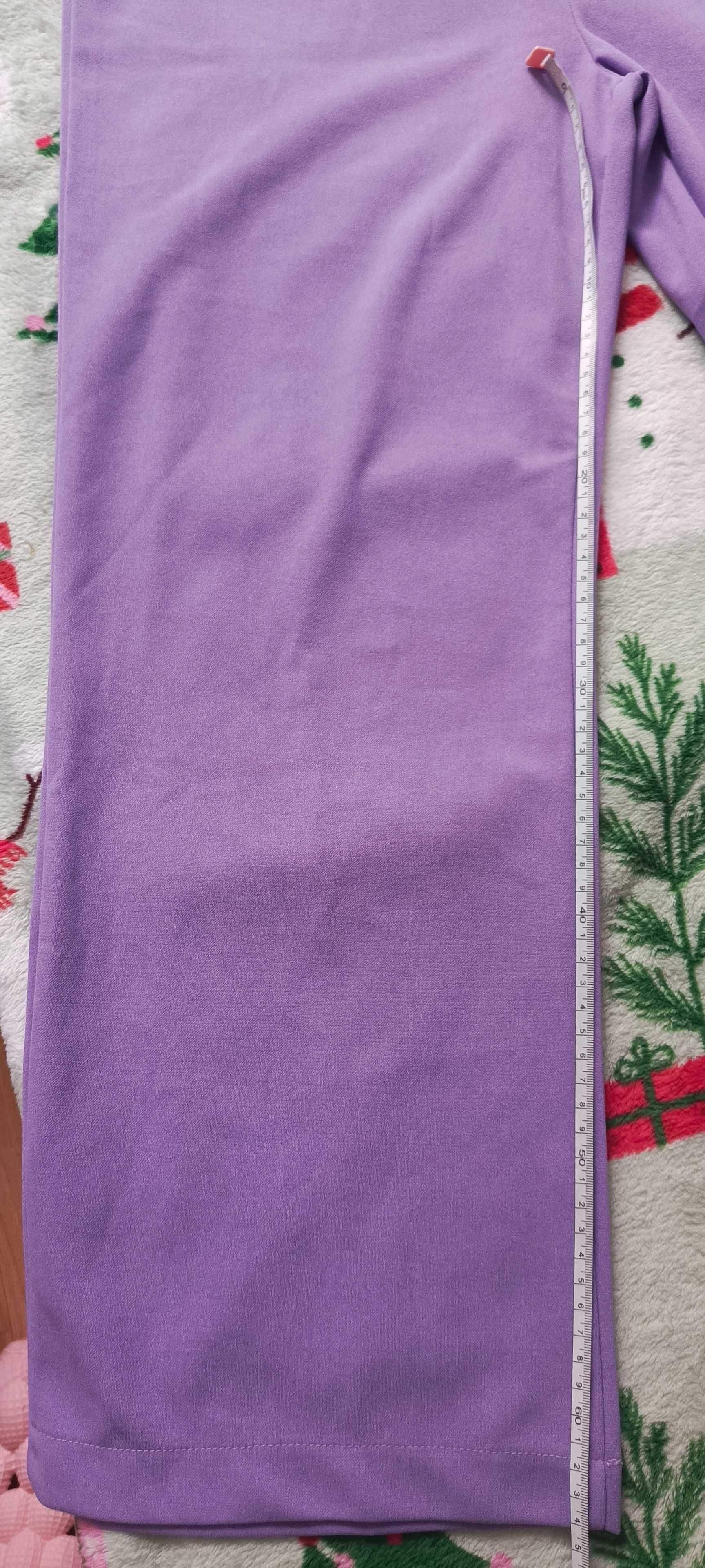 Moda kombinezon na lato damskiej