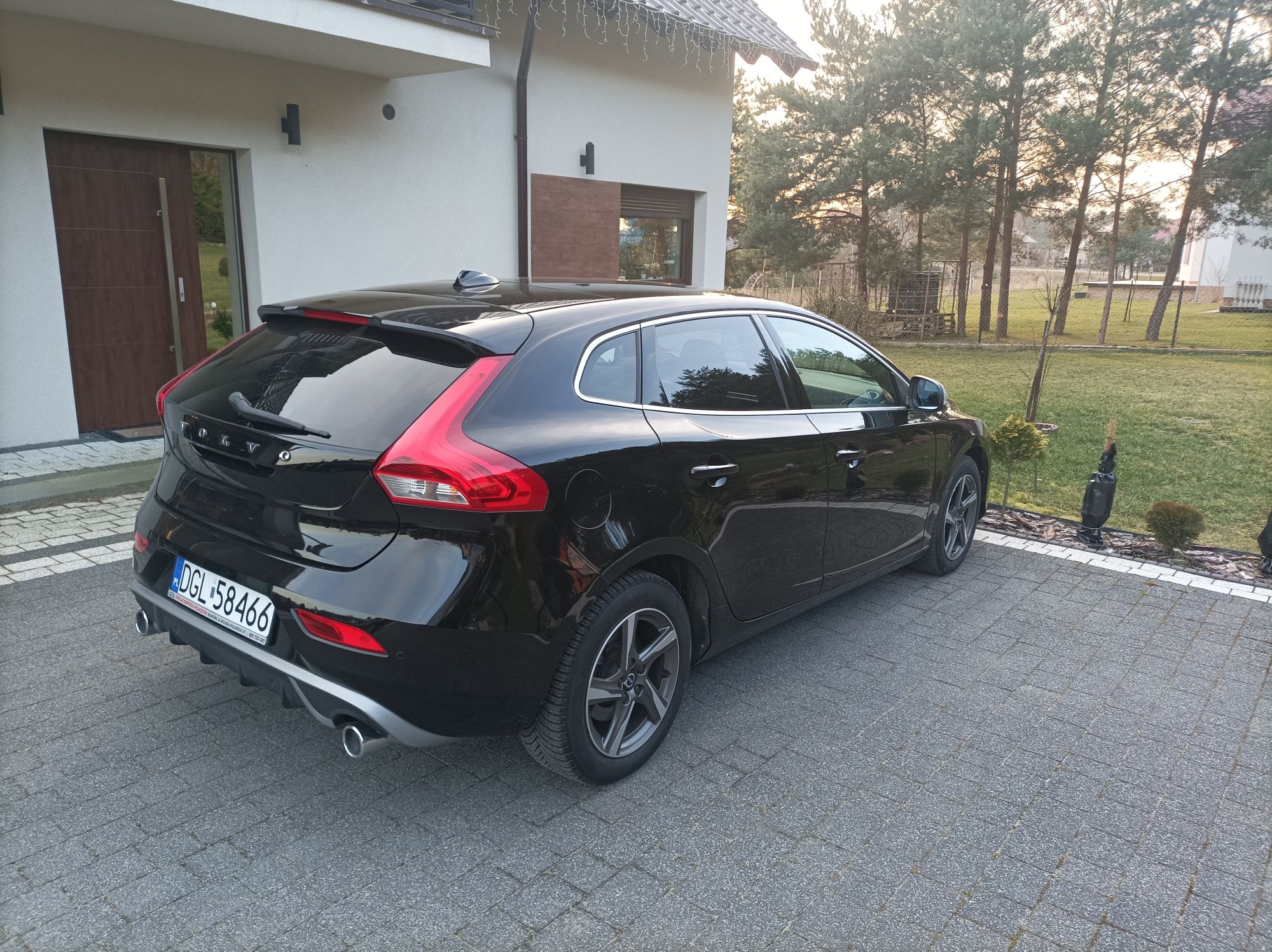 Volvo V40 II R-desing