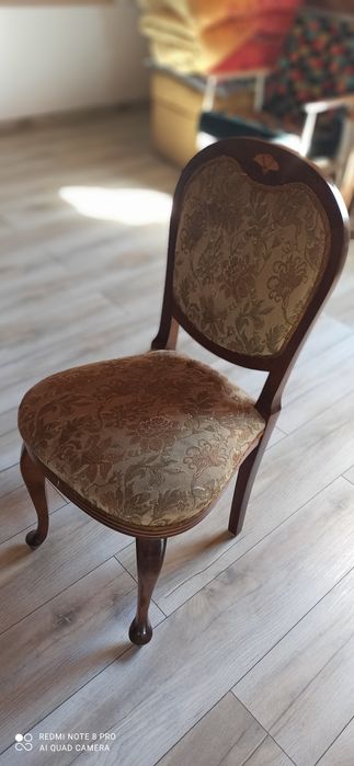 Krzesła stylowe cena 130zł szt