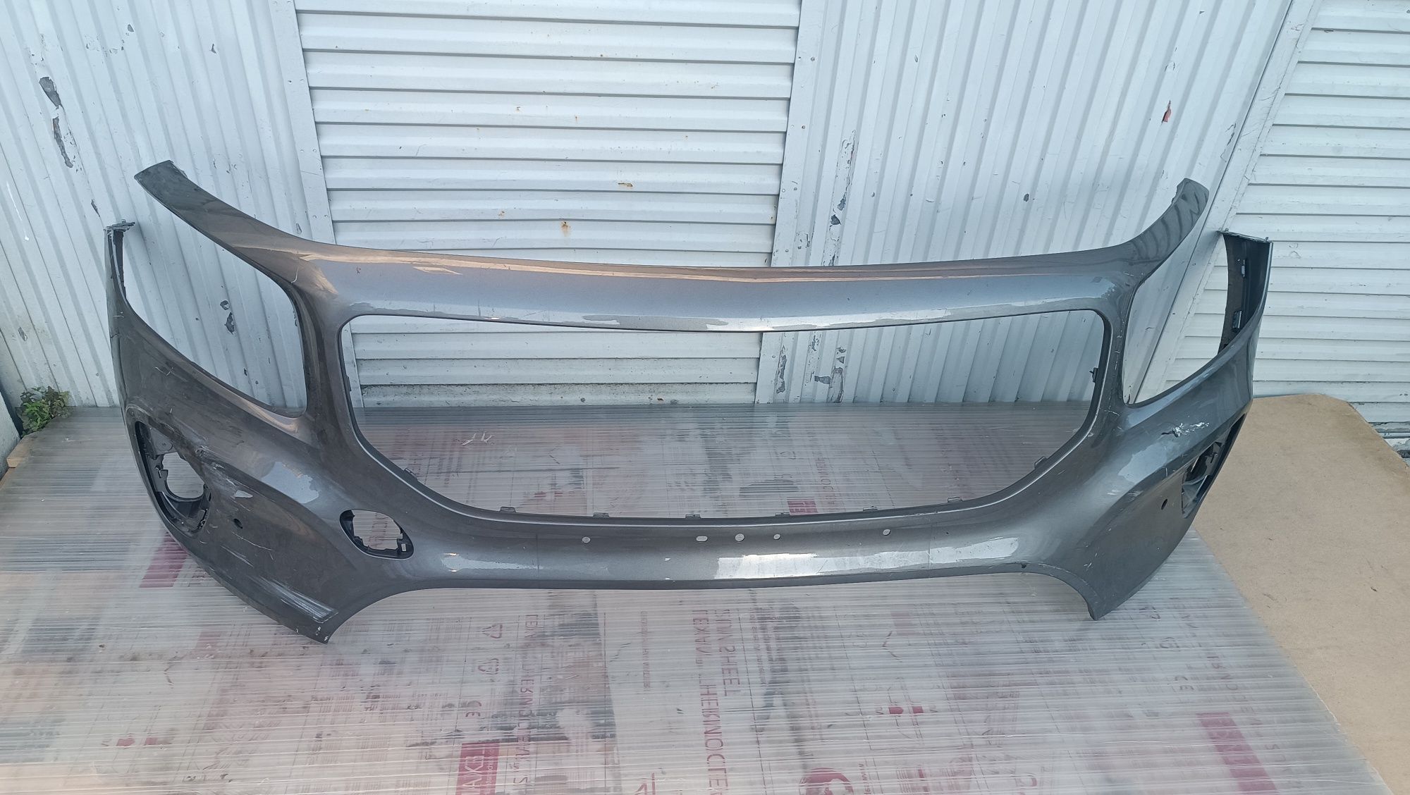 Vendo parachoque de frente Mercedes glb 247 ano 2020/24