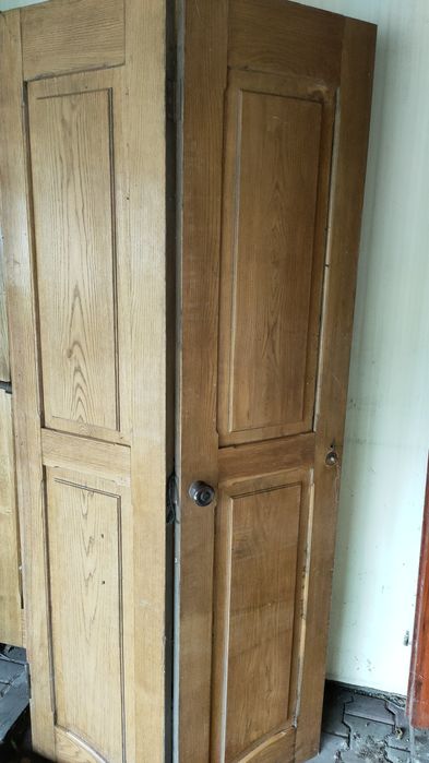 Drzwi drewniane wewnętrzne i zewnętrzne