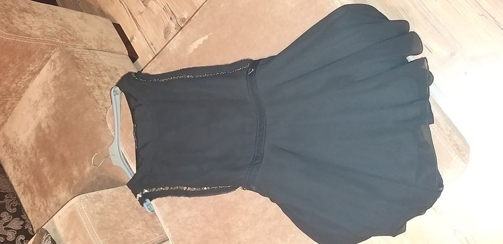 Sukienka Guess rozmiar s