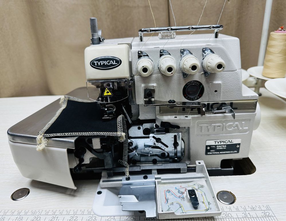 Продам швейная машина оверлок Typical серво мотор швейное siruba 220 v