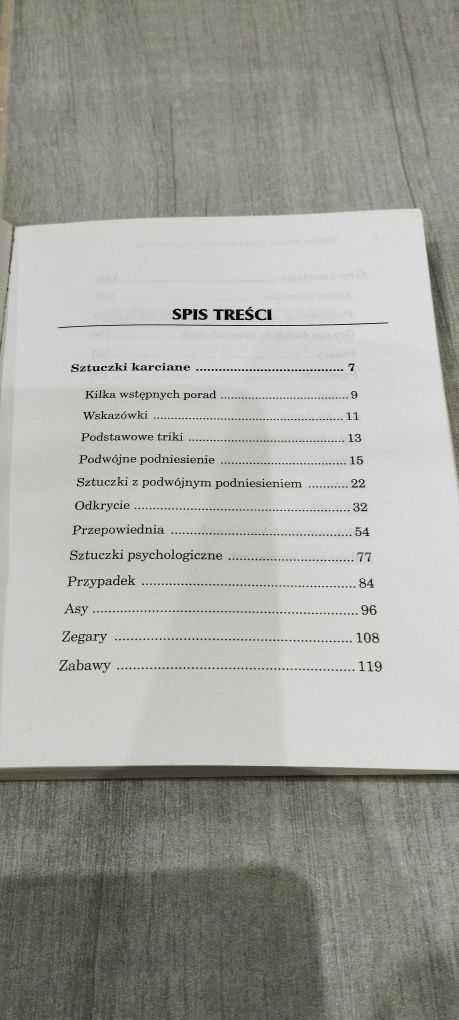 Wielka księga gier i sztuczek karcianych - stan bardzo dobry z minusem