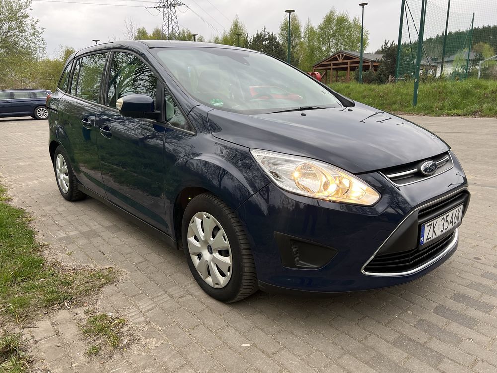 Ford Grand c-max zadbany