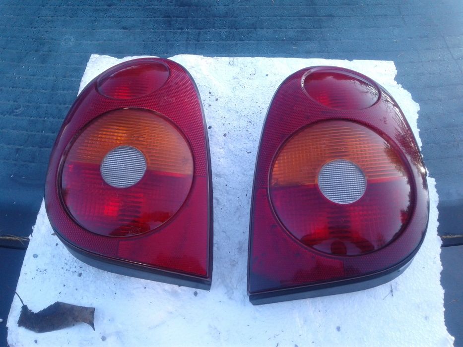 Zderzak Przód Tył Reno Megane 1 FL Lift Renault Lampa Halogen