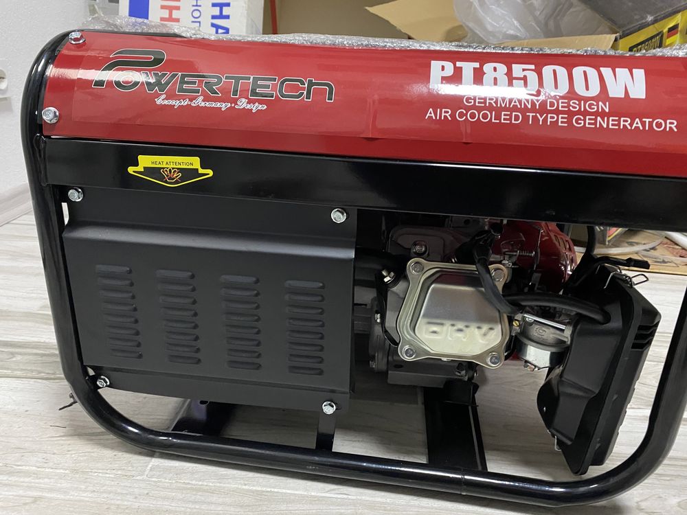 Бензиновий генератор з Німеччіни Powertech PT8500-W 3-фазний