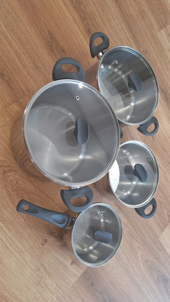 Conjunto de 5 unidades devpanelas e frigideiras
