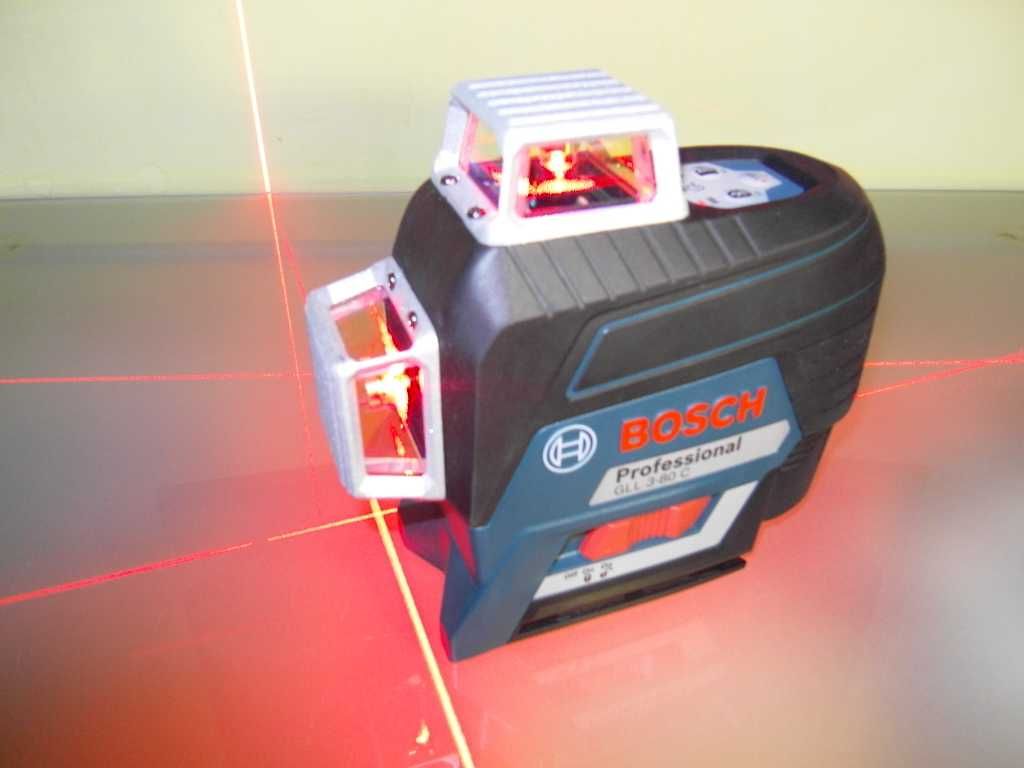 Laser liniowy krzyżowy Bosch GLL 3-80 C