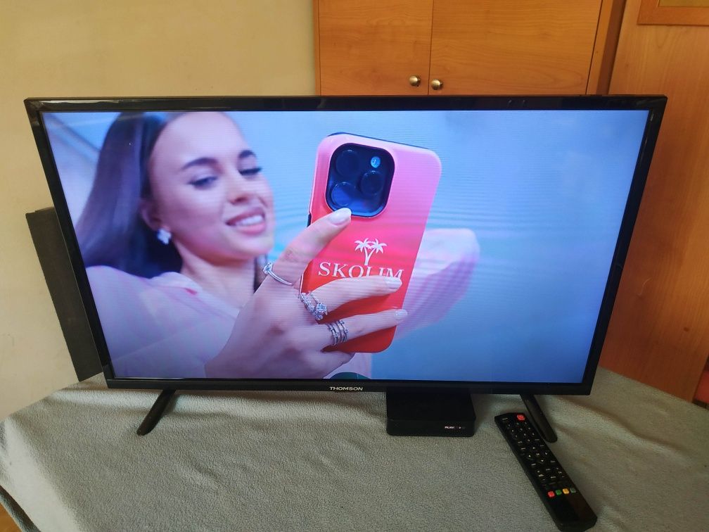 TV 32" Thomson + Smart Tv dekoder WIFI Android Netflix YouTube