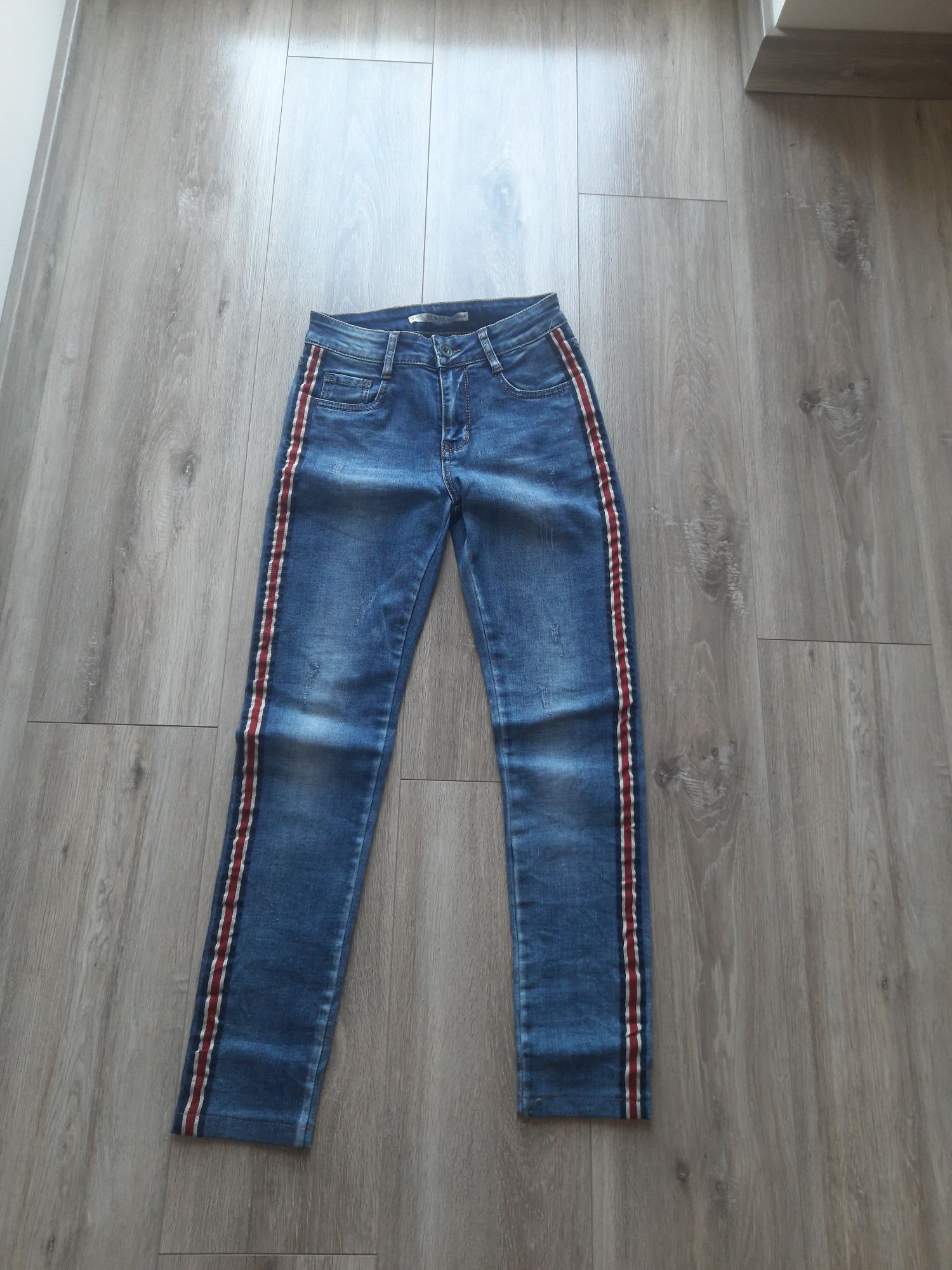 jeansy skinny z lampasami XS