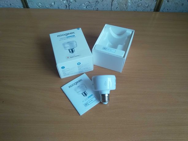 Умный патрон для лампочки Koogeek SK1 (Smart Socket, Apple HomeKit)