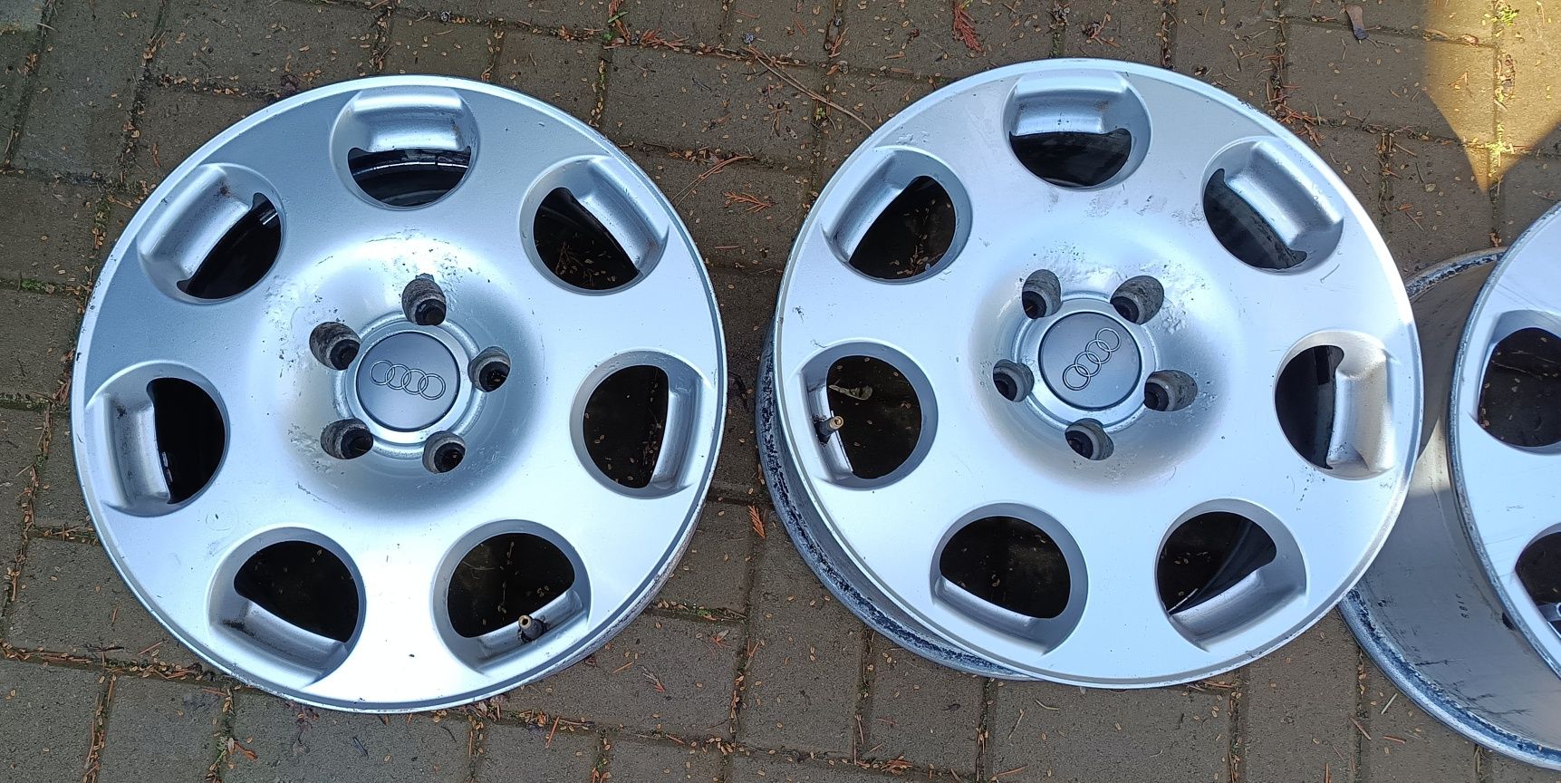 Felgi aluminiowe 16 cali 5x112 Audi VW Seat Skoda