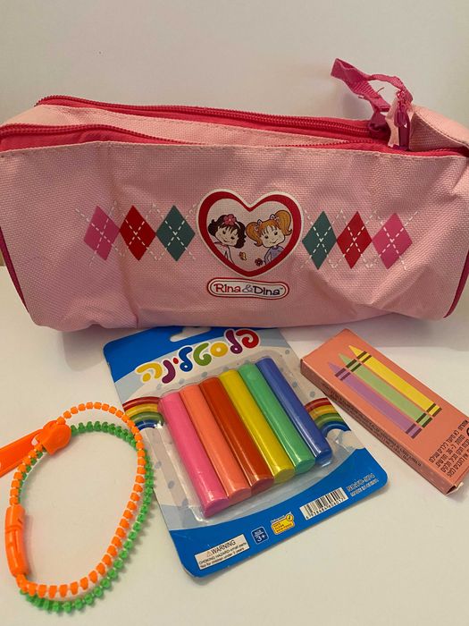 Пенал, олівці  Ціна за все!