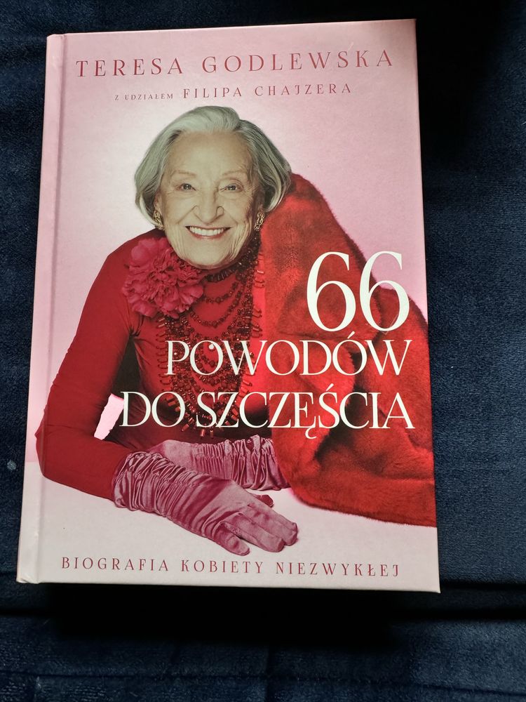 66 powodów do szczęścia . Biografia kobiety niezwyklej