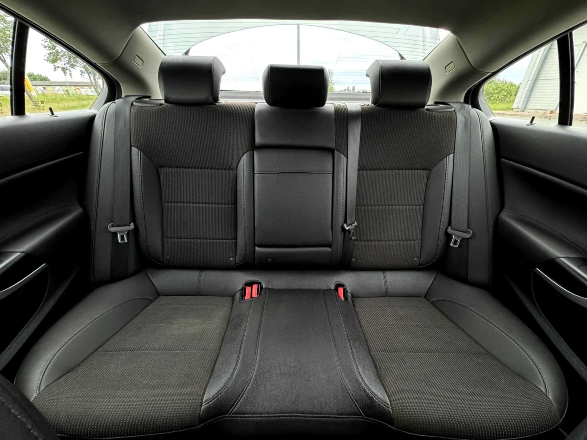 Opel Insignia Cosmo 2.0cdti 131km. 2009r. Sedan.